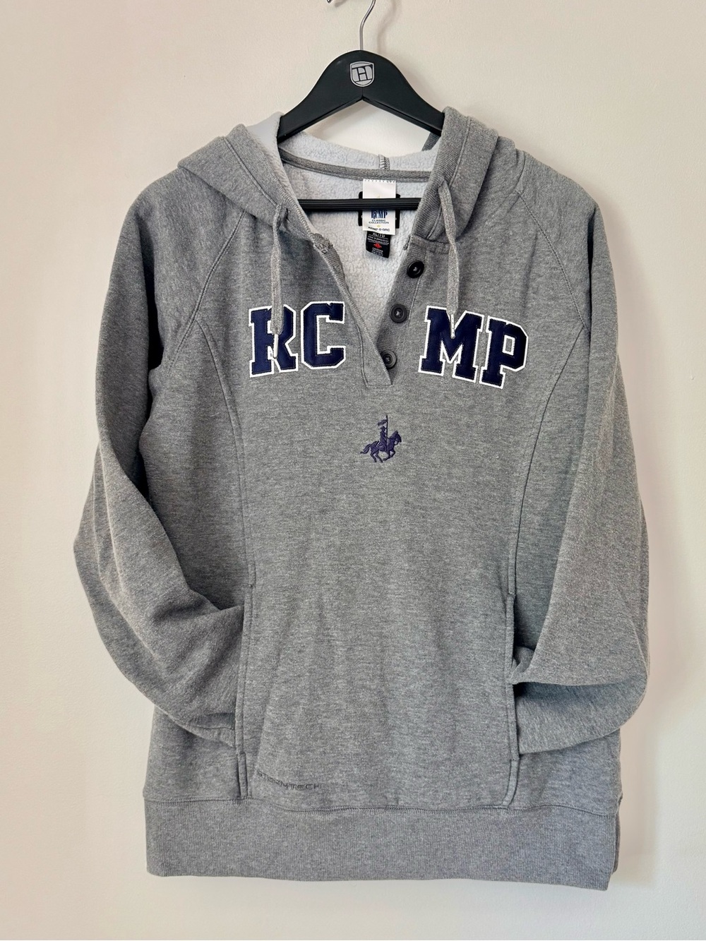 Stormtech Polo Gray Hooded Henley Sweatshirt with RCMP Navy Letters SZ.XL